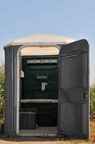Best Best portable toilet rental  in Coupeville, WA